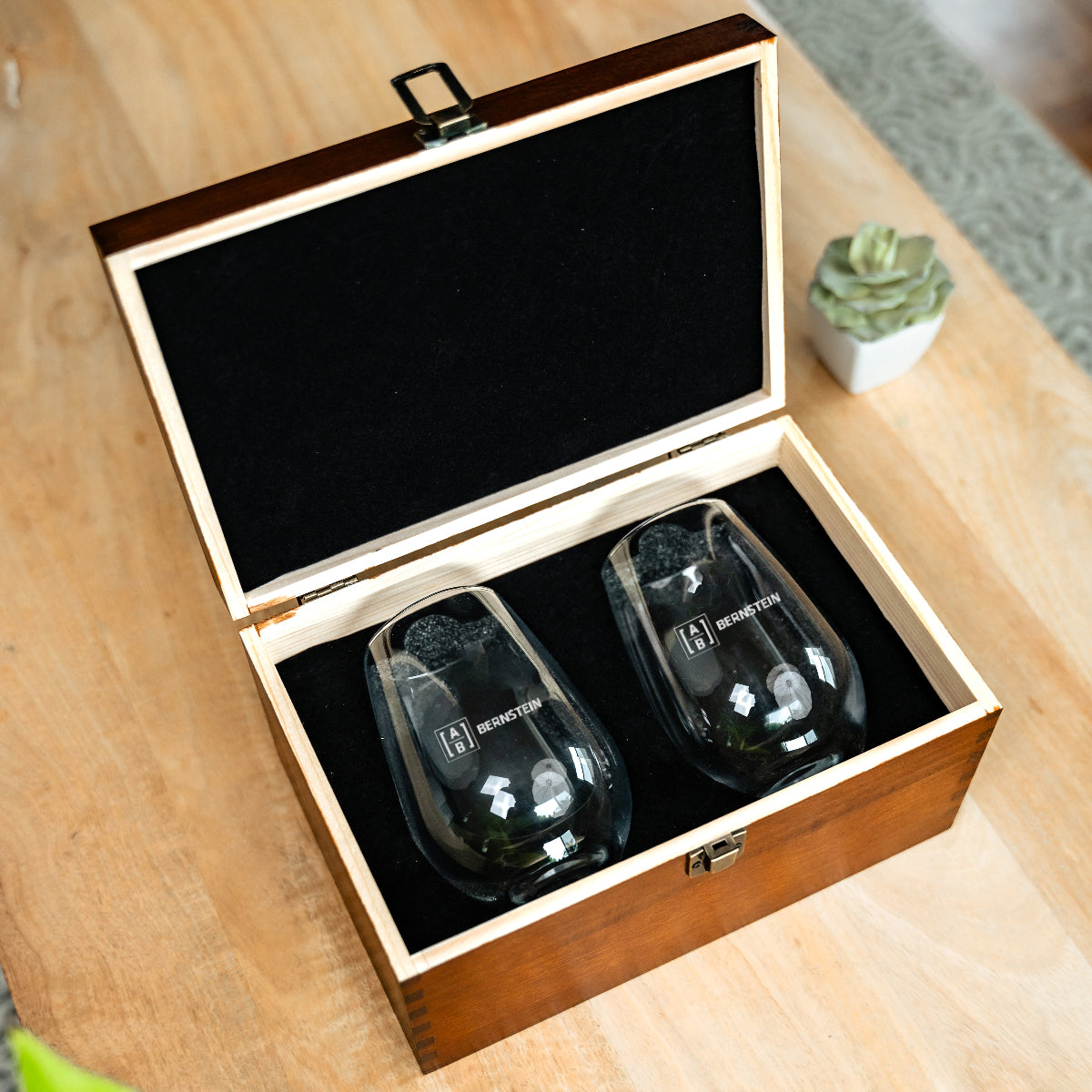 Custom Wine Glasses - Set of 2